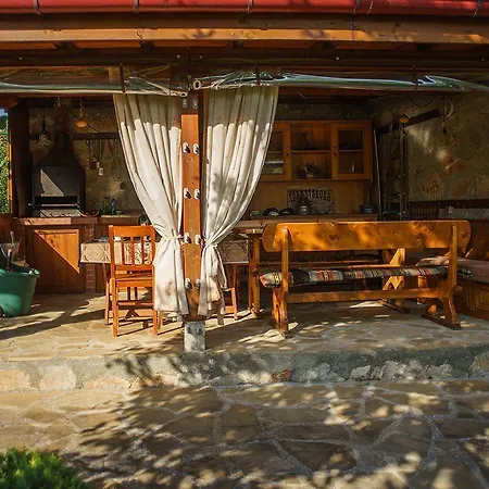 Gramatikova House Дом отдыха Brushlyan
